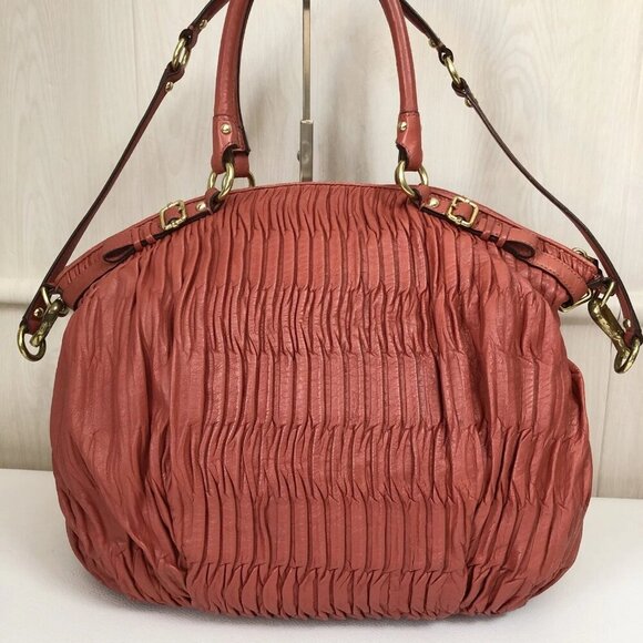 Coach shoulder bag - Picture 4 of 16